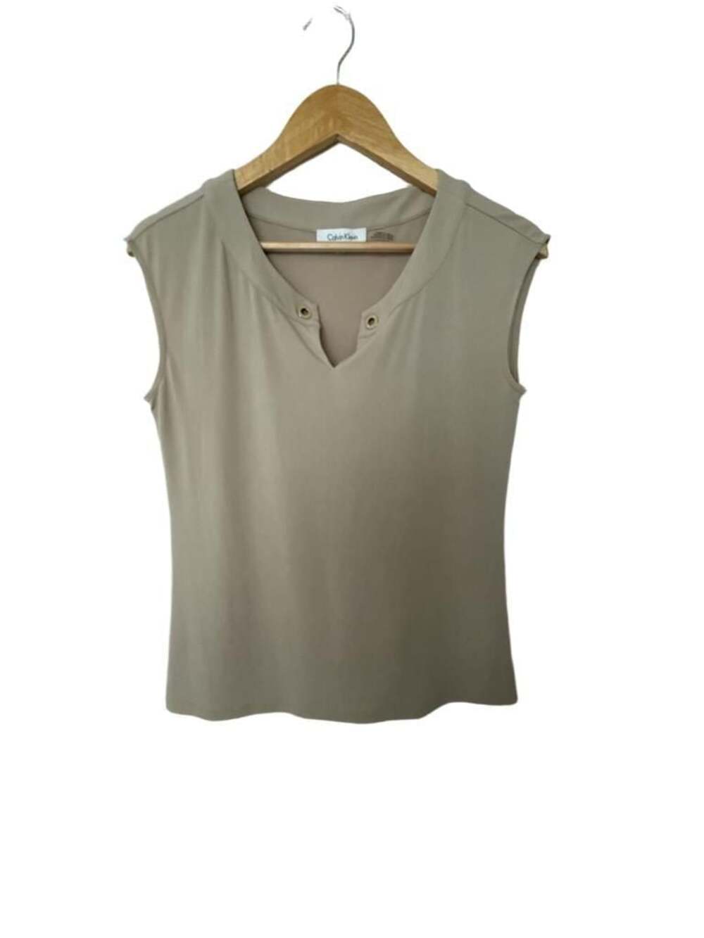 Calvin Klein Women's Sleeveless Split-Neck Shell Blouse with Gold Eyelet.